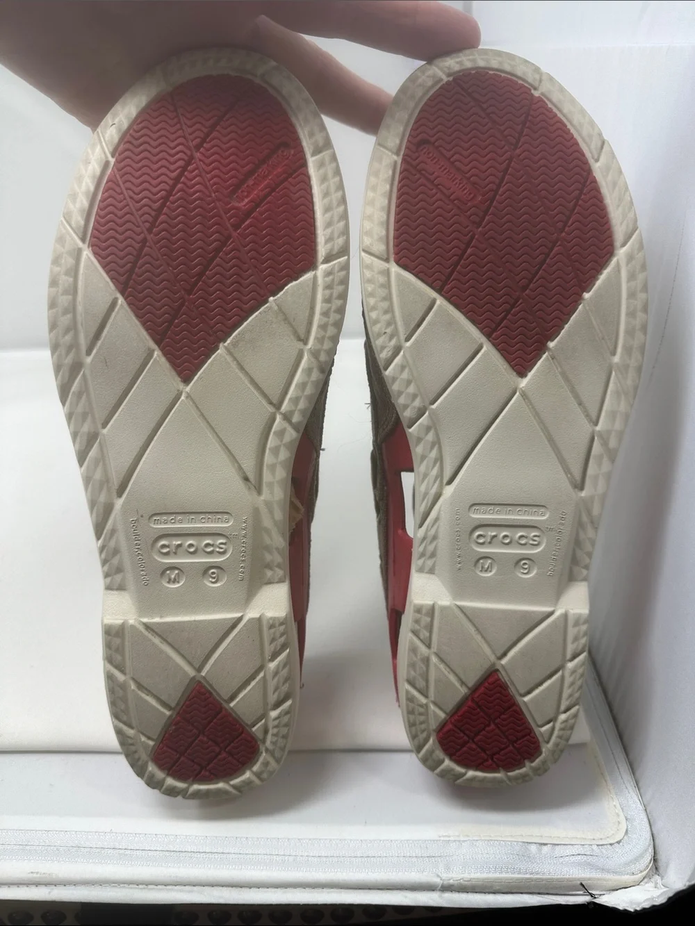 Crocs Men’s Size 9